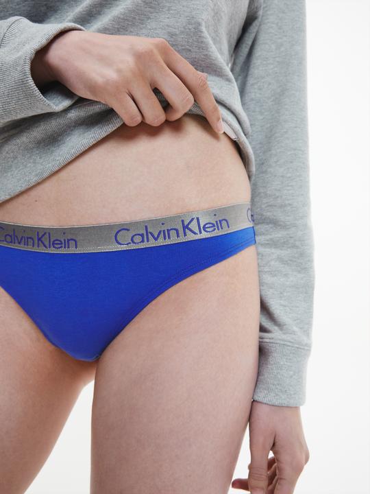 Actual product image Calvin Klein Ladies' thong panties (XS)