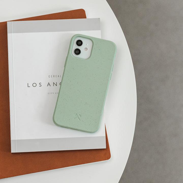 Actual product image Woodcessories BioCase (Apple iPhone 11)