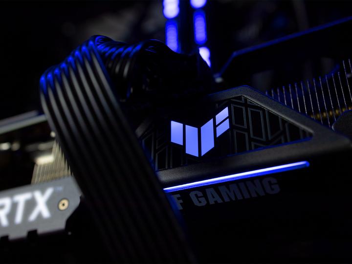 Image du produit Joule Performance eSports RTX4090 I9 (Intel Core i9-13900K, 32 Go, 2000 Go, GeForce RTX 4090)