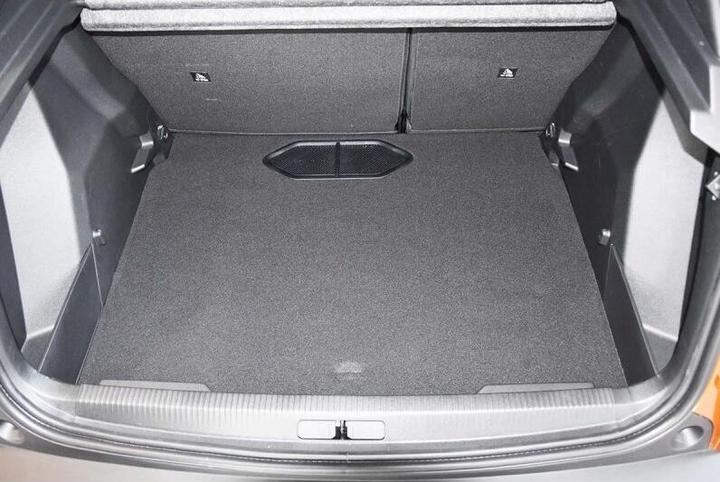 Produktbild Aristar Kofferraumwanne für Peugeot 2008 ab 2020 bis heute (vertiefte Ladefläche)