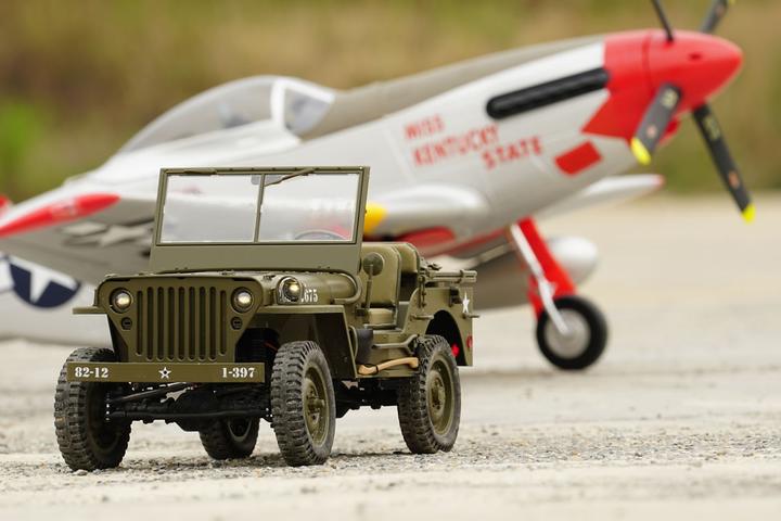 Immagine prodotto RocHobby Scala Crawler 1941 MB Willys Jeep (RTR pronto all'uso)