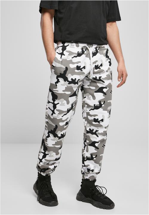 Actual product image Urban Classics Basic Camo Sweatpants 2.0 - 15327 (S)