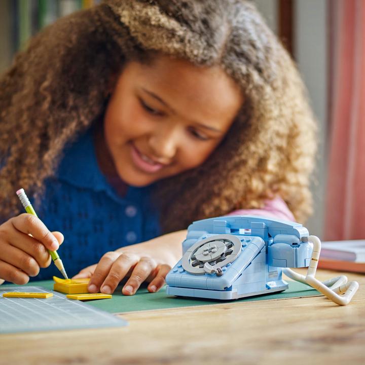 Produktbild LEGO Retro-Telefon (31174, LEGO Creator 3-in-1)