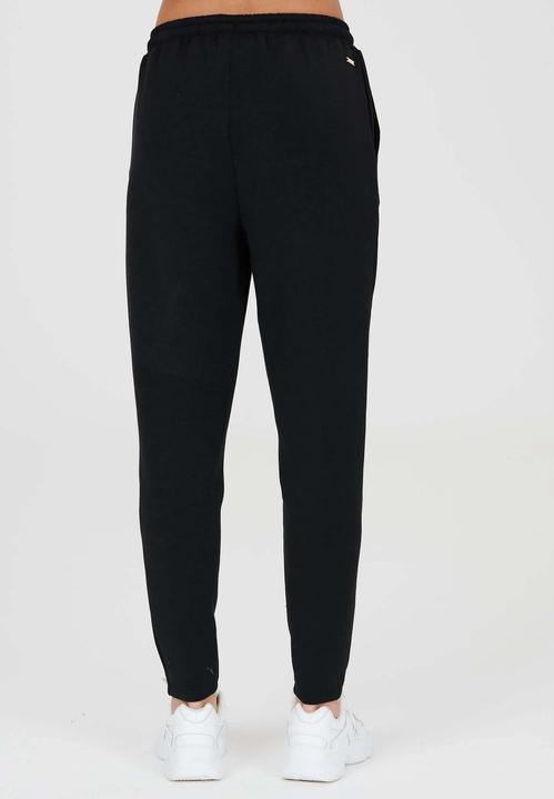 Actual product image Endurance Jacey (M)