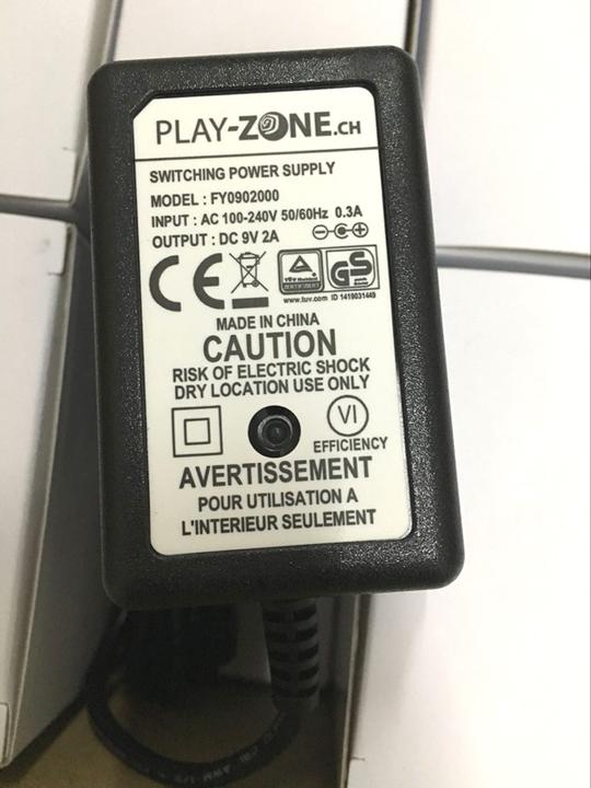 Immagine prodotto Fuyuang Alimentatore AC/DC adattatore 9V DC 2000mA 5,5mm*2,1mm (Alimentatore)