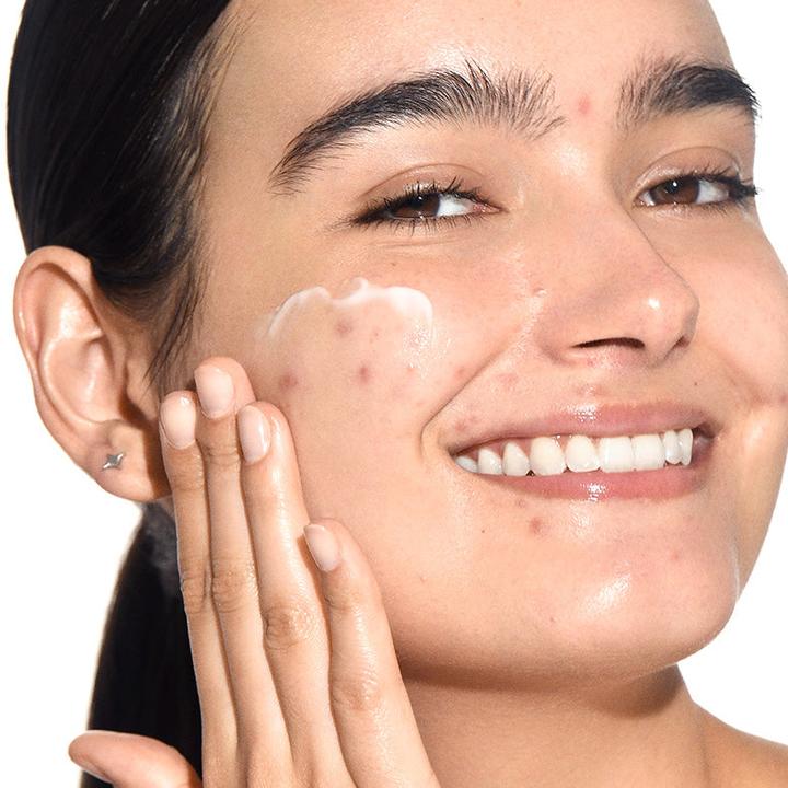 Actual product image Veralab Zero Smog Light Moisturizing And Protective Face Cream (15 ml, Day cream)