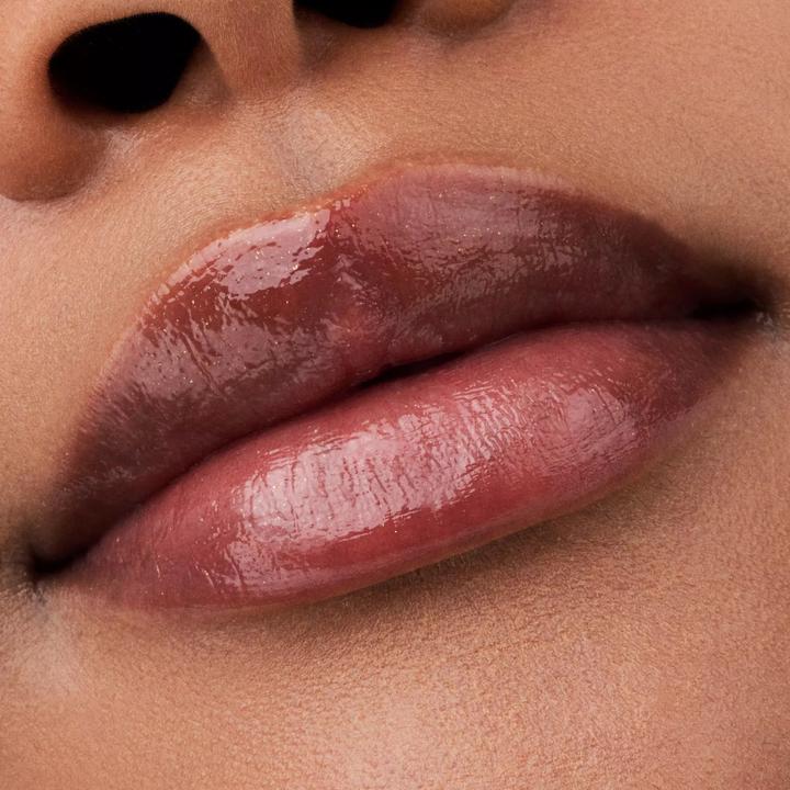Image du produit Catrice Lip Jam Hydrating Lip Gloss Honey, I'm Home (060 Miel, I'm Home)