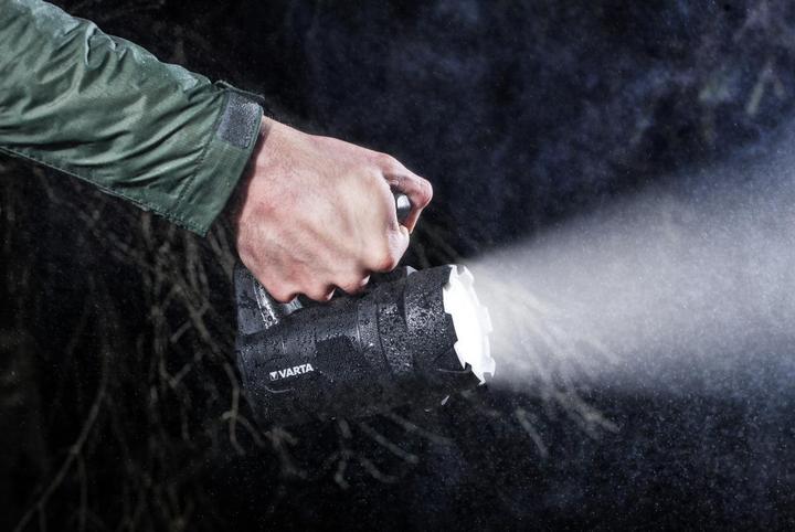 Produktbild Varta Indestructible BL20 Pro (15 cm, 400 lm)