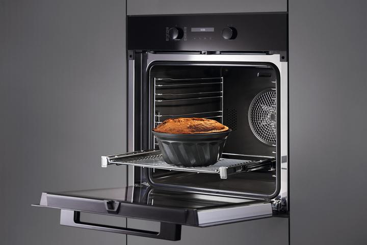Actual product image Miele H 2766 B