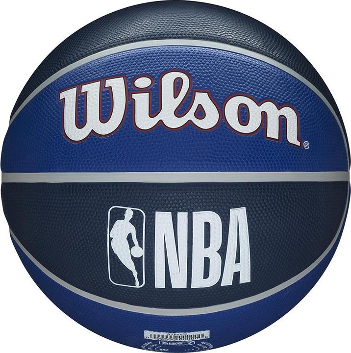Actual product image Wilson Nba Team Tribute Basketball Det Pistons (7)