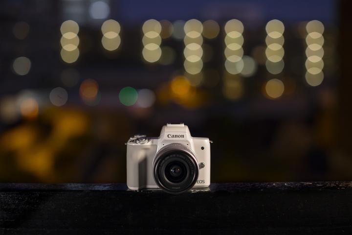 Actual product image Canon EOS M50 Kit (15 - 45 mm, 24.10 Mpx, APS-C / DX)