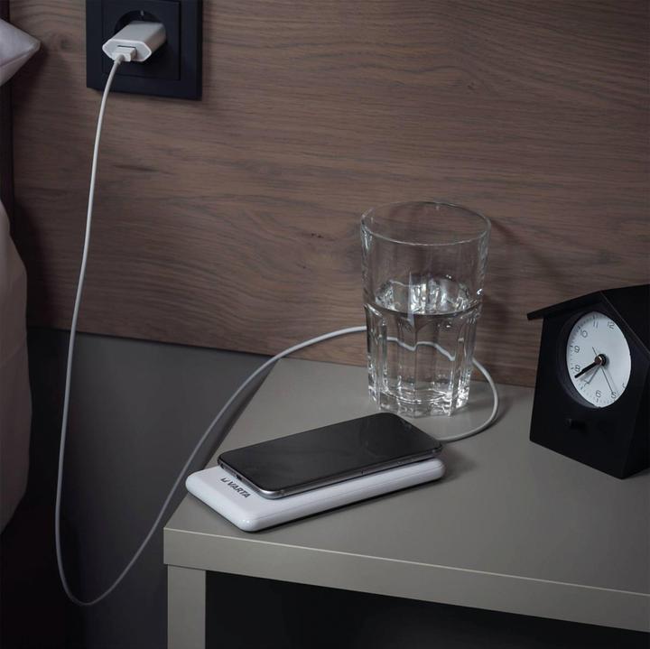 Produktbild Varta Wireless Power Bank + Ladekabel (20000 mAh, 20 W, 74 Wh)