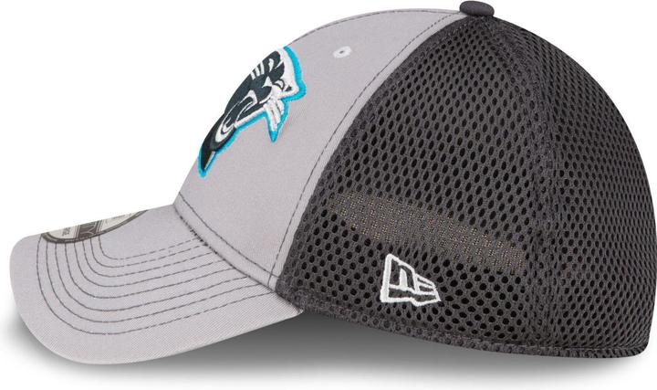 Actual product image New Era 39Thirty Stretch Mesh Cap - Carolina Panthers (S, M)
