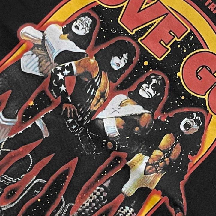 Actual product image KISS Love Gun TShirt (S)
