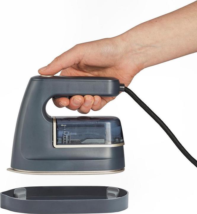 Produktbild Beldray BEL01610VDE 2in1 Iron and Garment Steamer