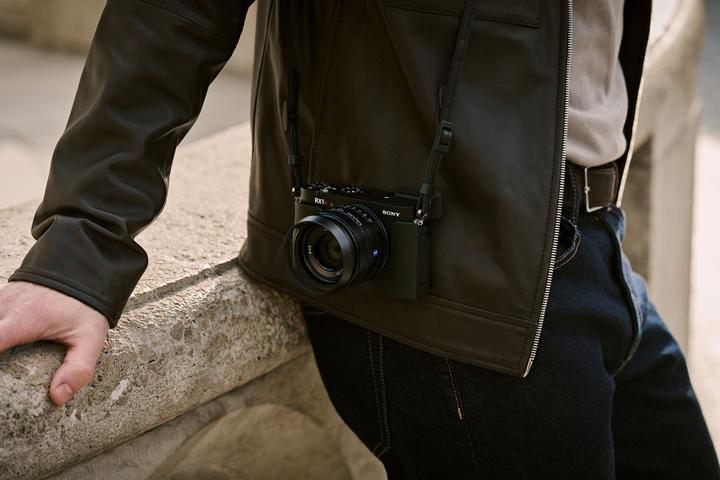 Productafbeelding Sony RX1R III‎ (35 mm, 61 Mpx, Volledig formaat)