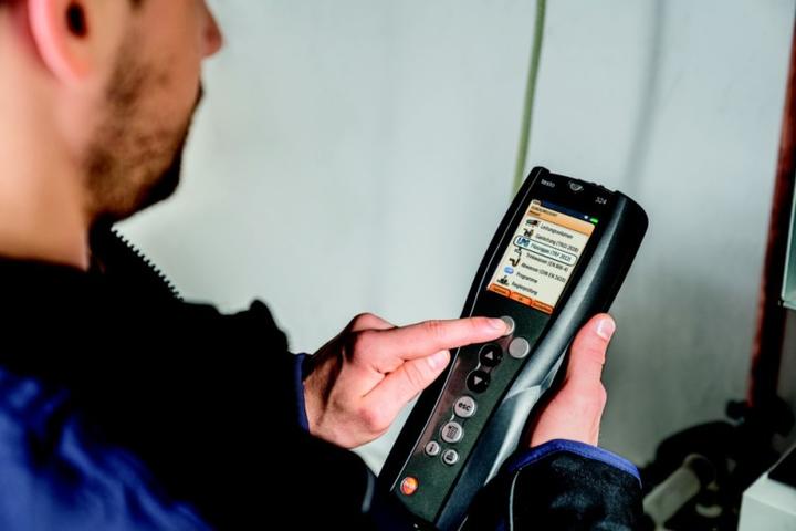 Produktbild Testo 0563 3240 71 Druck-Leckmengenmessgerät Profi Set 324 Gas+Wa