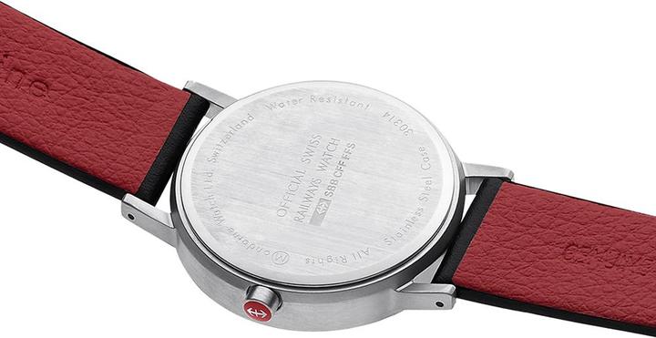 Actual product image Mondaine Classic Pure (Analogue wristwatch, Swiss made, 36 mm)