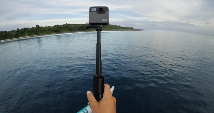 Actual product image GoPro Fusion Grip (Merger)