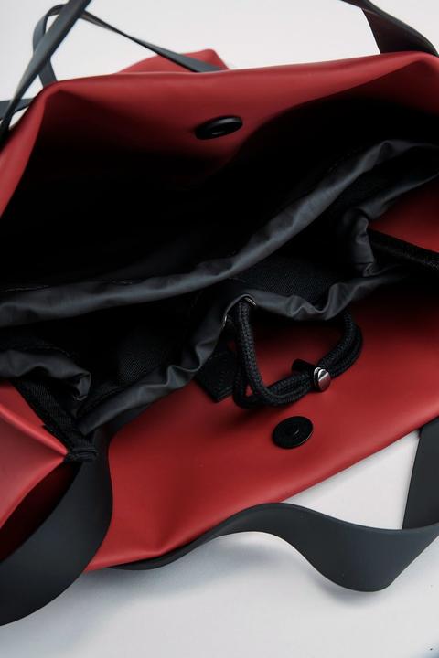 Actual product image Rains Shift (7.70 l)