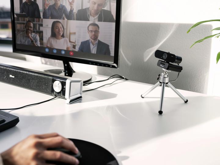 Actual product image Trust TW-250 web camera (3.60 Mpx)