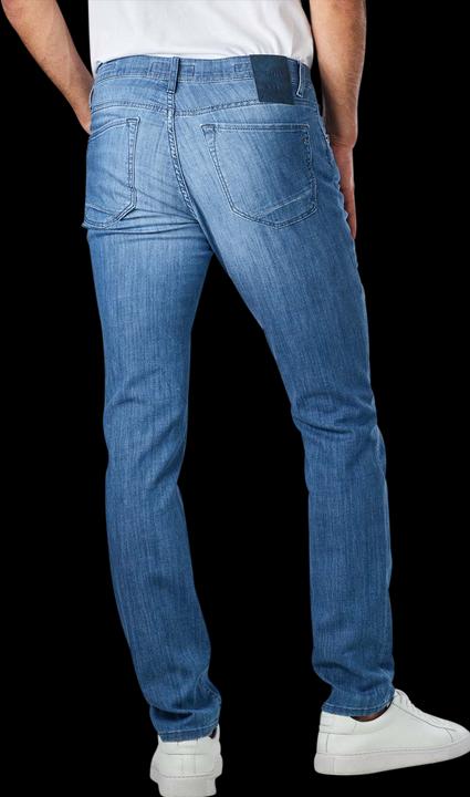 Actual product image BRAX Chuck Jeans Slim Fit light blue used (W40/L32)