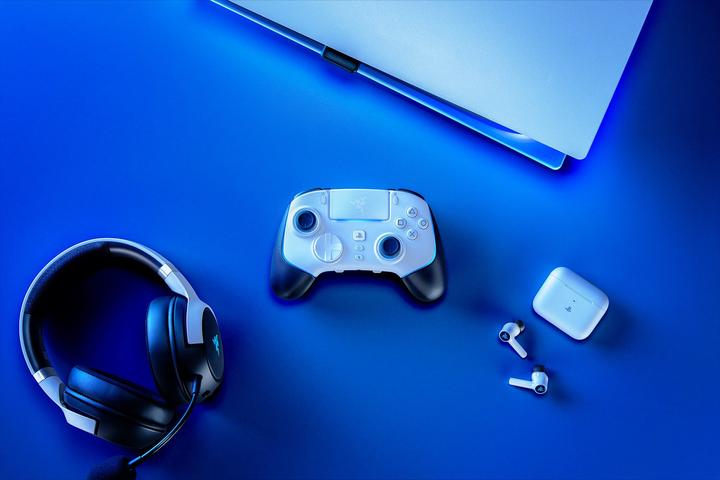 Immagine prodotto Razer Wolverine V2 Pro (PC, PS5)
