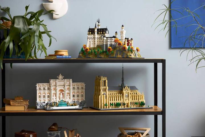 Produktbild LEGO 21063 Confidential (21063, LEGO Architecture)