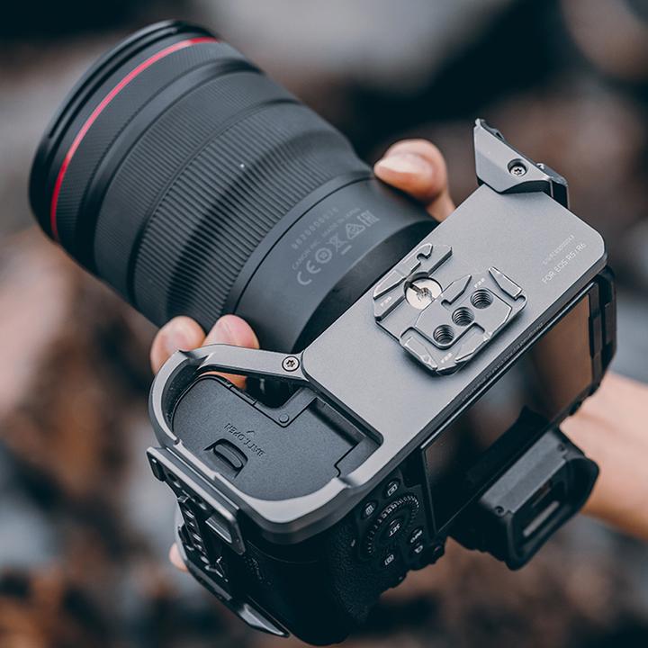 Actual product image Falcam Cage V2 for CANON R5/R6/R6 II #2634A (F22 & F38 & F50)