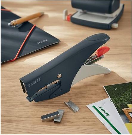 Produktbild Leitz Heftzange Cosy Grau (15 Blätter)