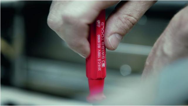 Productafbeelding PB Swiss Tools Schroevendraaier VDE Slim (Schroeven met sleufkop)