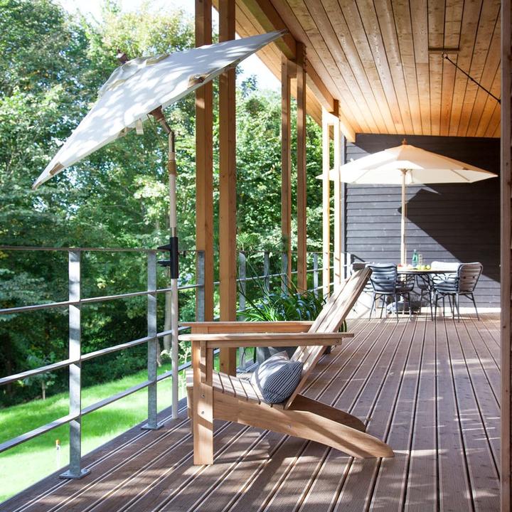 Actual product image Cinas Adirondack