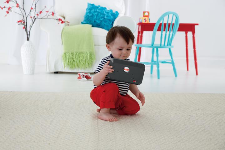 Actual product image Fisher-Price Laugh & Learn Smart Stages Tablet (French)
