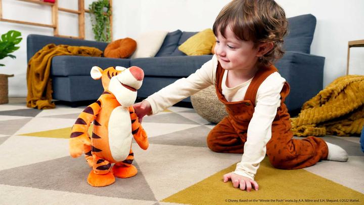 Actual product image Winnie the Pooh Your Friend Tigger (30 cm)