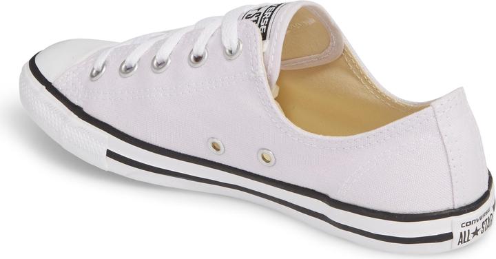 Produktbild Converse Chuck Taylor All Star Dainty OX (39)