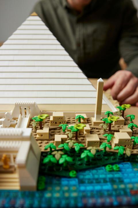 Actual product image LEGO Great Pyramid of Giza (21058, LEGO Architecture)