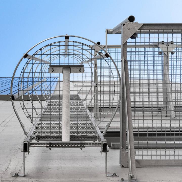 Produktbild Munk Einzügige Steigleiter mit Rückenschutz Aluminium blank 5,96m (596 cm)