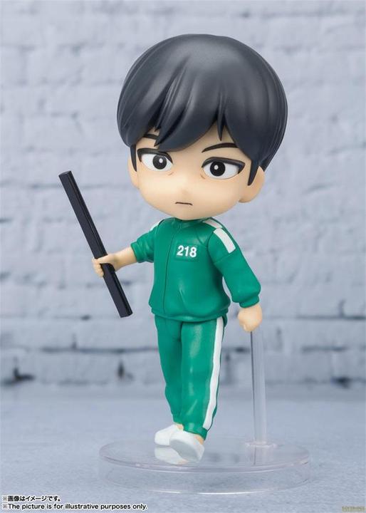 Actual product image Bandai Squid Game figurine Figuarts mini Sang-woo 9 cm