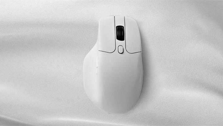 Actual product image Keychron M6 4K (Wireless, Cable)