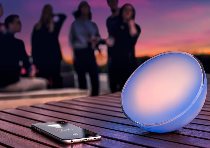 Actual product image Philips Hue Go Base BT (520 lm)