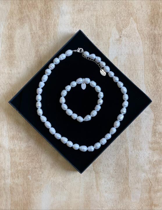 Image du produit Andreani Set cadeau collier et bracelet en véritables perles d'eau douce (Perles)