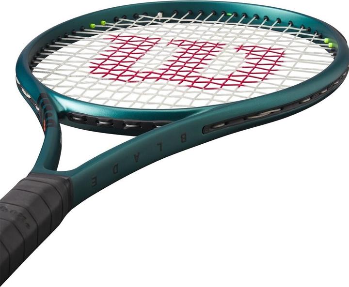 Produktbild Wilson Blade 100 V9.0 Tennisschläger (3, 300 g)