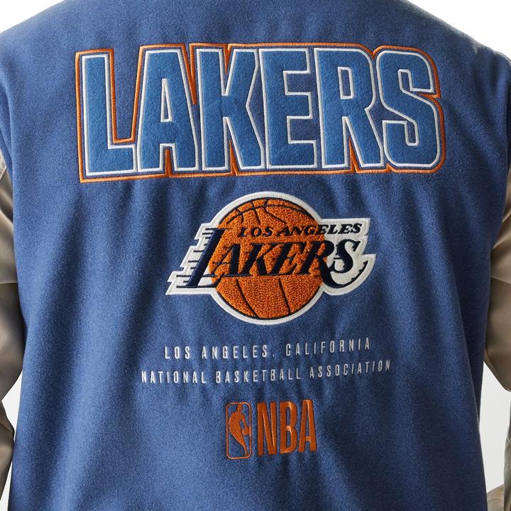 Actual product image New Era Varsity College Jacke - NBA Los Angeles Lakers - M (M)