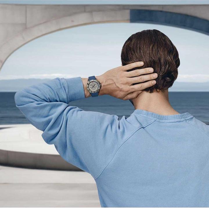 Actual product image Wenger Sea Force Chrono 01.0643.126 (Swiss made, Rotating bezel left, Chronograph)