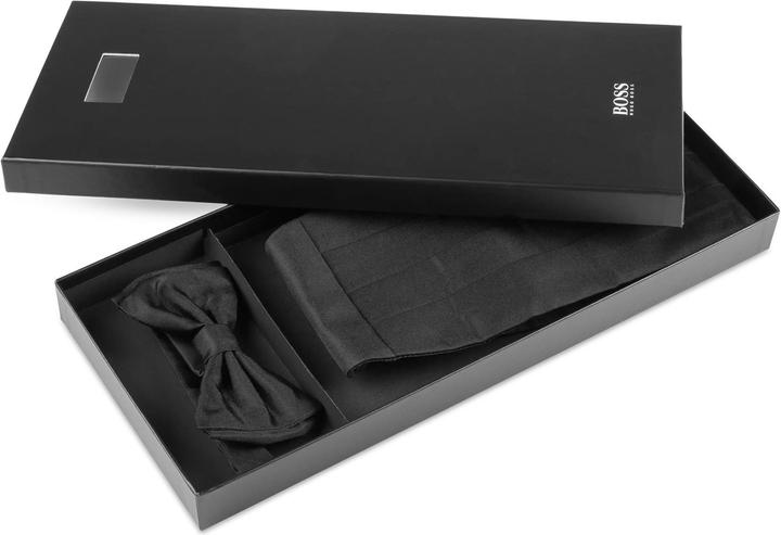 Actual product image Hugo Boss Fly and cummerbund set