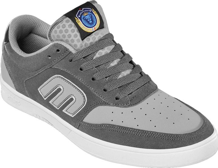 Actual product image etnies The Aurelien (40)