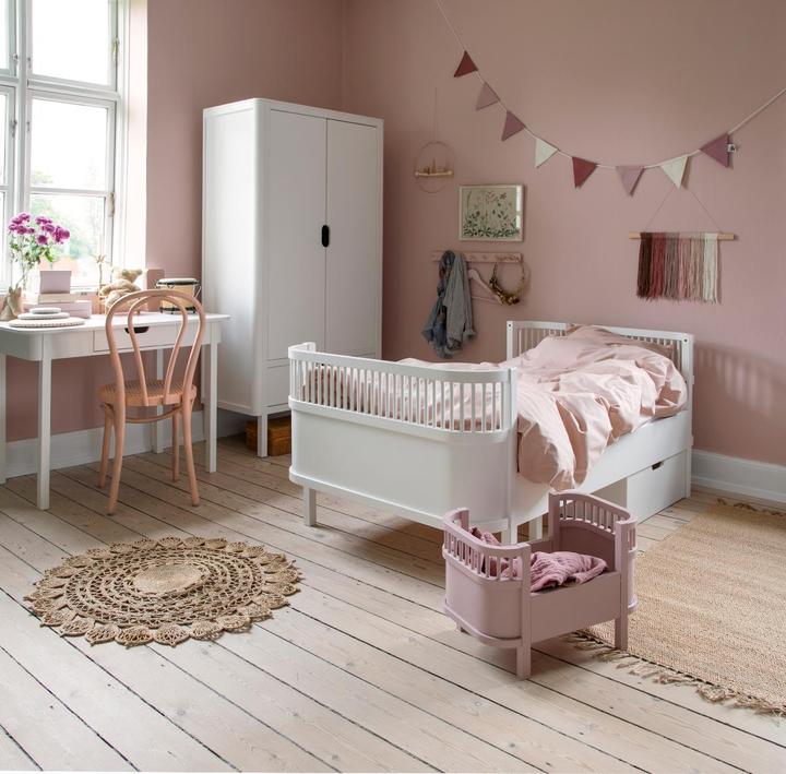 Actual product image Sebra Pennant garland (250 x 250 cm)