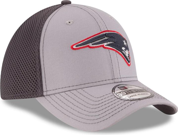 Actual product image New Era 39Thirty Stretch Mesh Cap - New England Patriots (S, M)