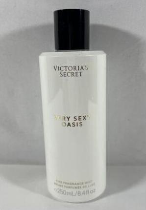 Actual product image Victoria's Secret Very Sexy Oasis Fragrance Body Mist Spray for Women 8.4 Oz (Body mist, 250 ml)
