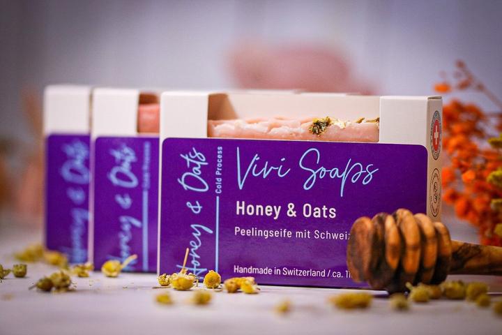 Actual product image Vivi Soaps Honey and Oats Exfoliating Soap (Hard soap)